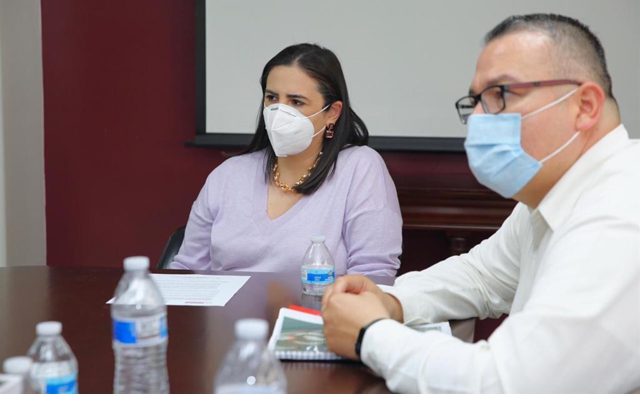 Raúl Arturo Ramírez se reunió con la alcaldesa Karla Ruiz Macfarland.