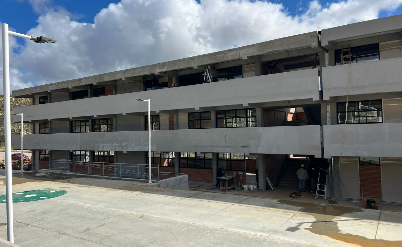 Afina SICT últimos detalles del Bachillerato Tecnológico de Tijuana