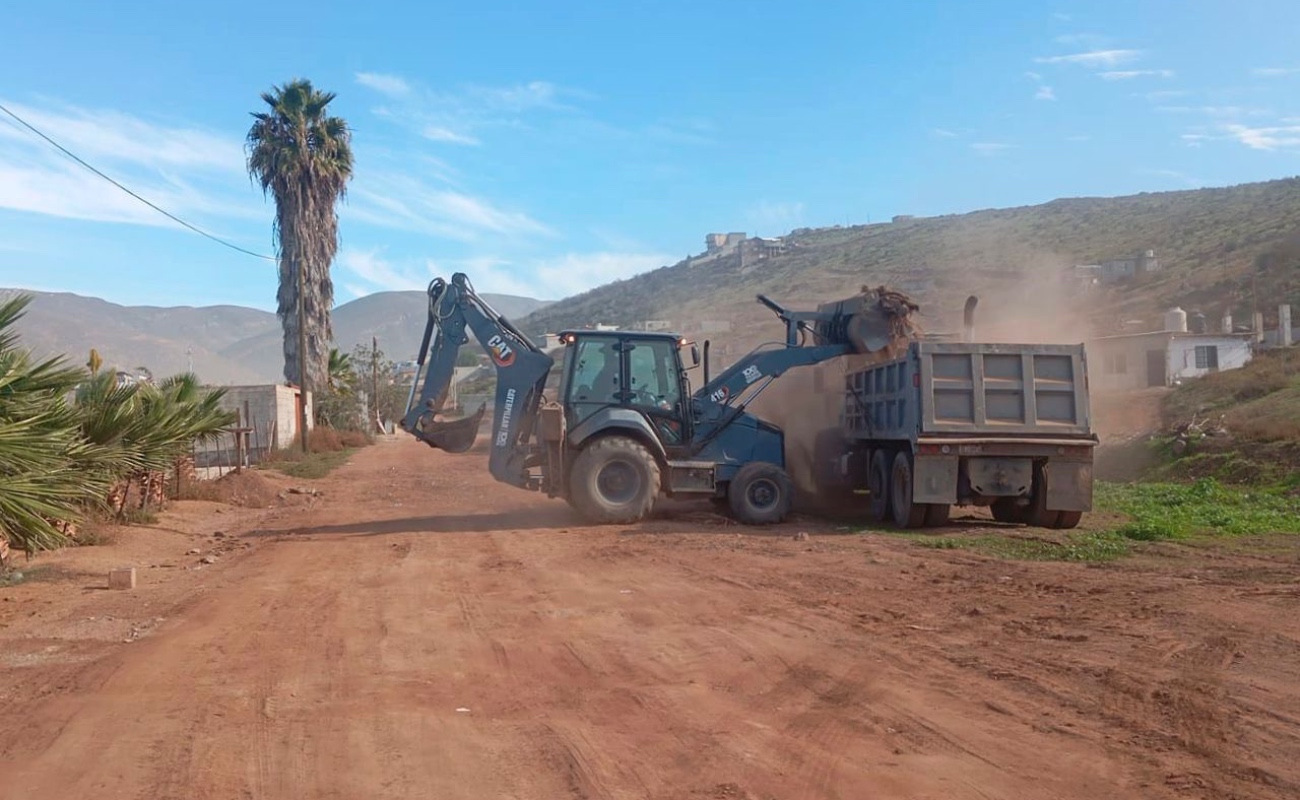 Refuerza gobierno de Claudia Agatón la imagen urbana de Lomas de San Fernando