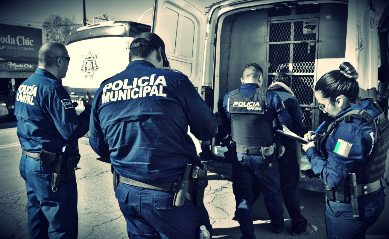 Agentes también comentaron que después de muchos años de servicio, les tocó ver que un alcalde no ofreciera brindis en navidad.