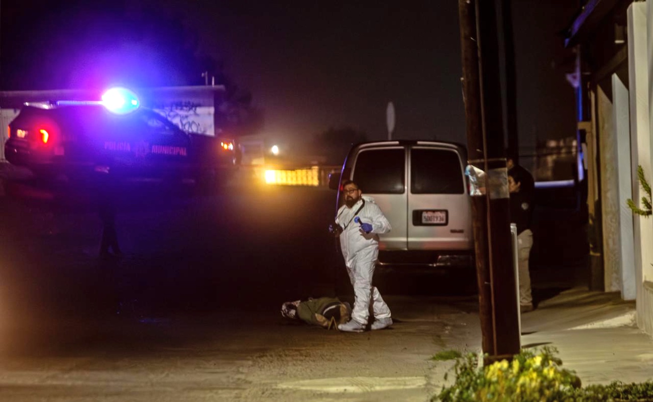 El hallazgo del cuerpo de un hombre con huellas de violencia se registró la madrugada de este jueves en la colonia México.
