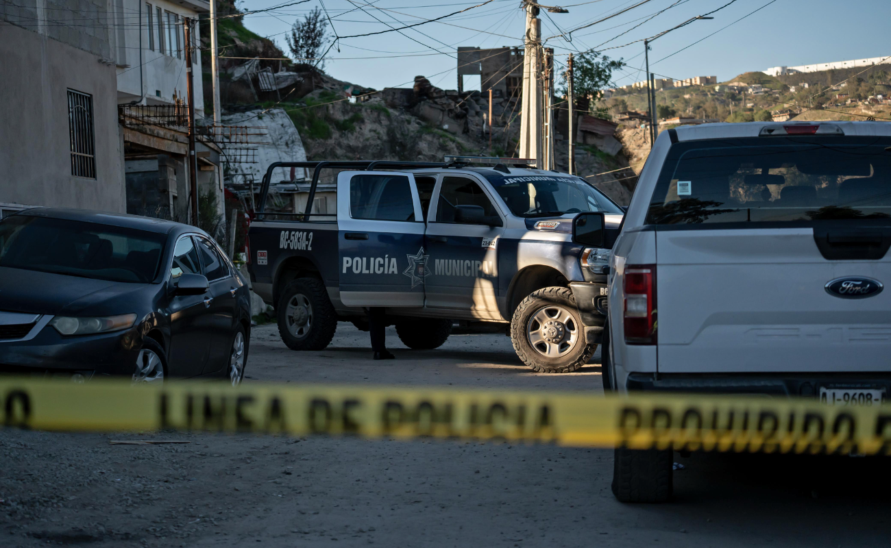 Hallan a hombre sin vida con huellas de violencia en la 3 de Octubre