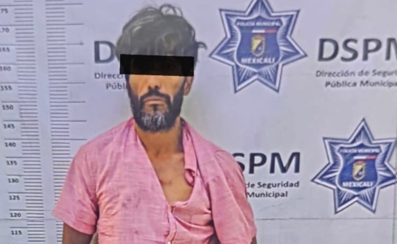 Policía Municipal detiene a persona por daños y robo de cableado a comercio