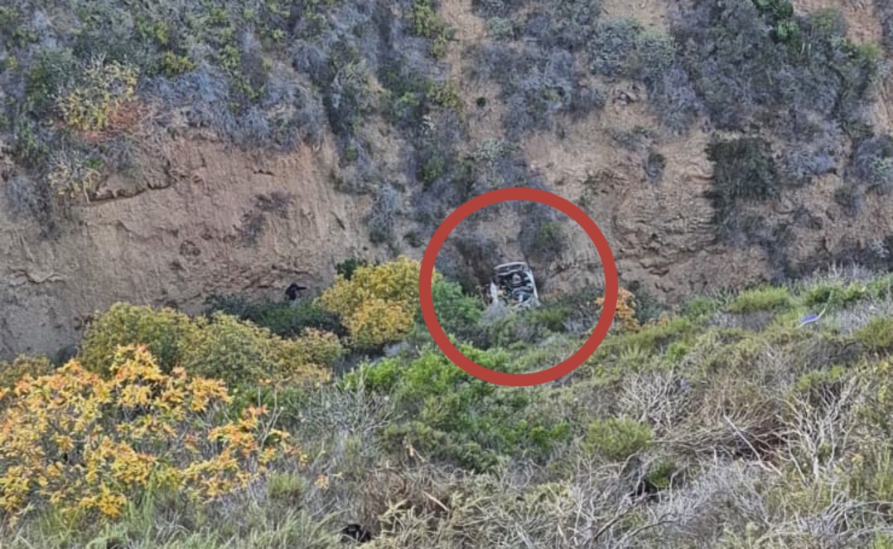 Volcaduras rumbo a La Bufadora dejan 9 lesionados, entre ellos un lactante