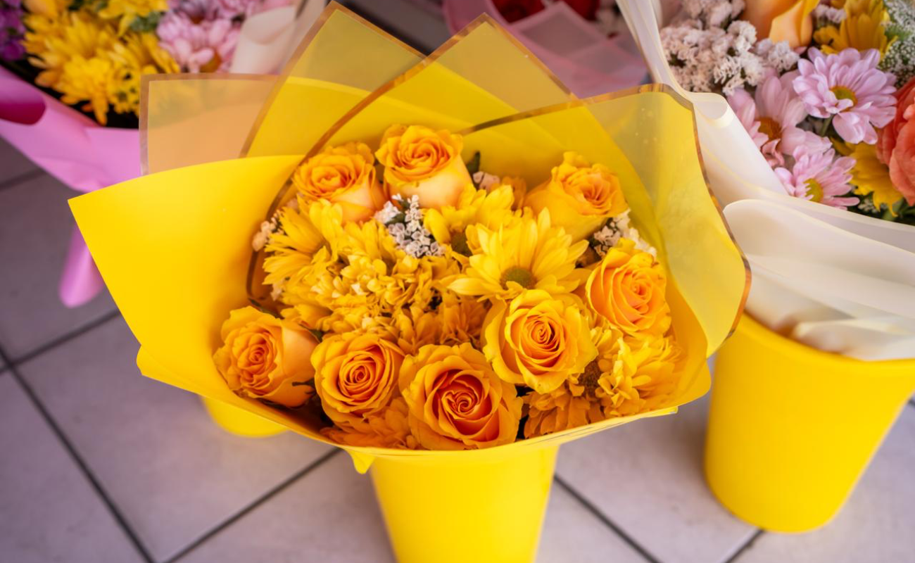 A partir de la canción “Flores Amarillas”, obsequiar este tipo de flores comenzó a asociarse con sentimientos positivos y momentos especiales.