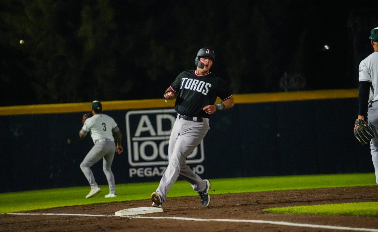 Cae Toros en jornada sabatina