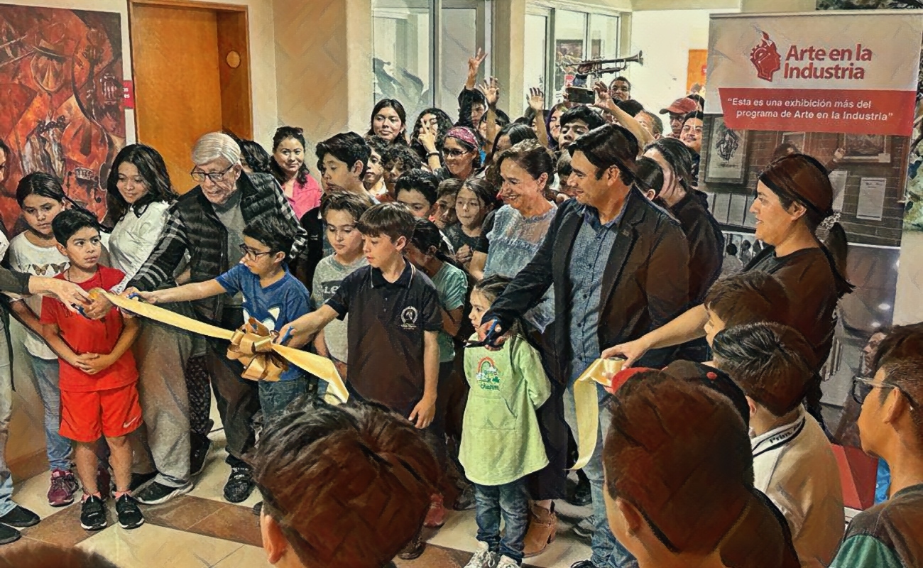 Se contó con la participación de un ensamble de cuerdas por parte de los alumnos del Centro de Artes Musicales.