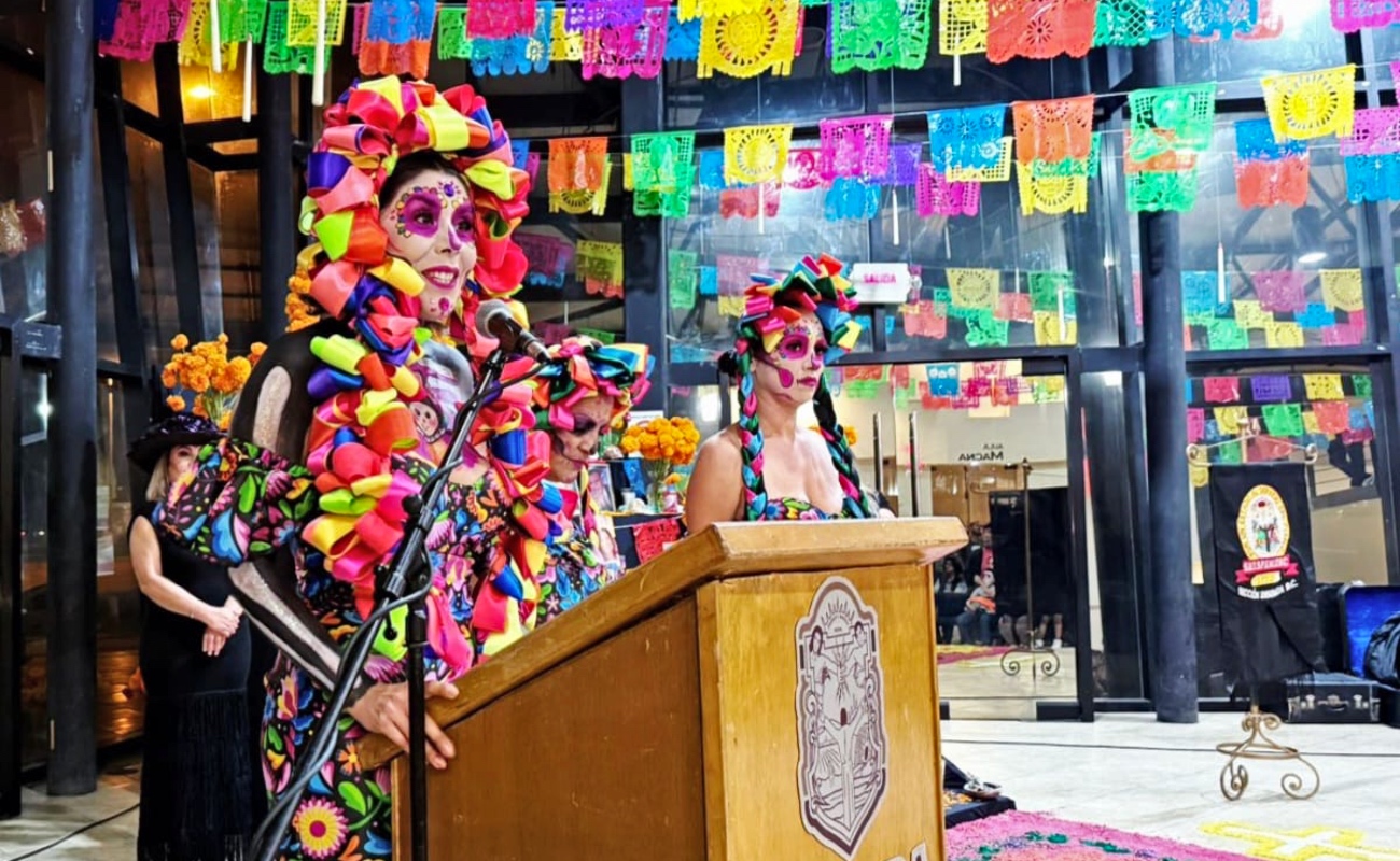 Realizó sindicato de burócratas altar de muertos “Luz y Memoria” en CEART Ensenada