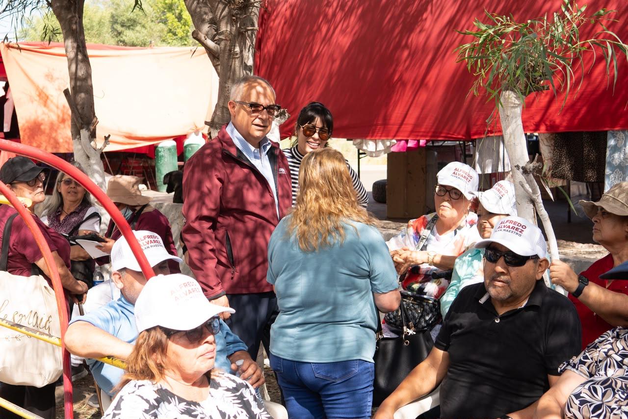 Se reúne Alfredo Álvarez con liderazgos de zona Este para presentar el Plan Maestro Municipal
