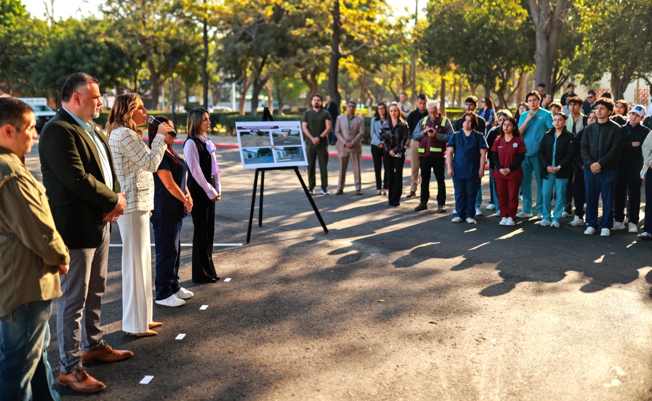 Entrega Marina del Pilar nuevo estacionamiento en UABC Tijuana