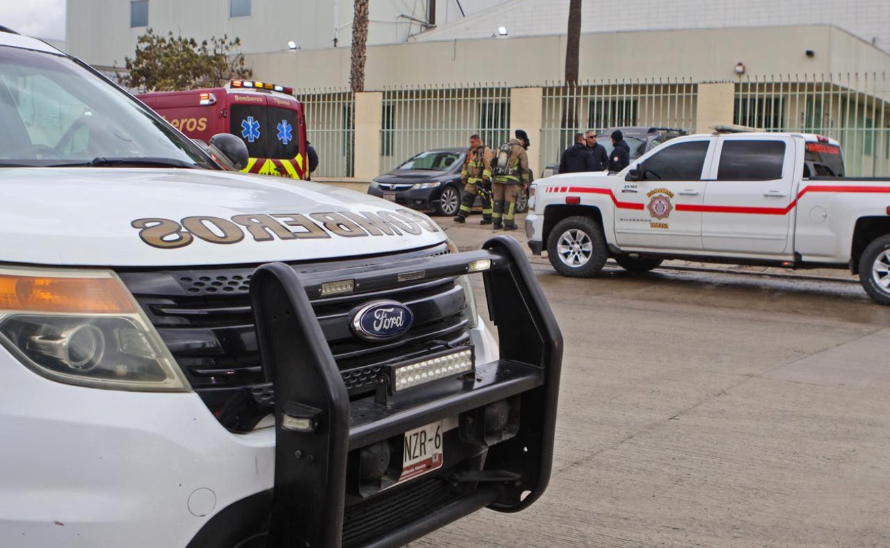 Tras verificar que no había riesgo, se investiga el origen de la llamada. Fotos: Carlos Alegria