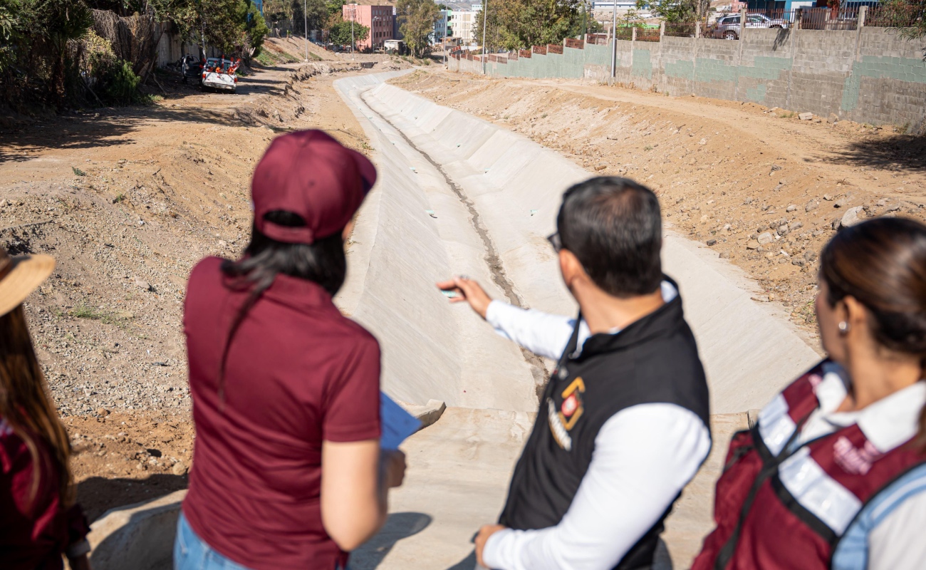 Inaugura alcalde Abdiel Gutiérrez canal pluvial que beneficiará a más de 40 mil tijuanenses