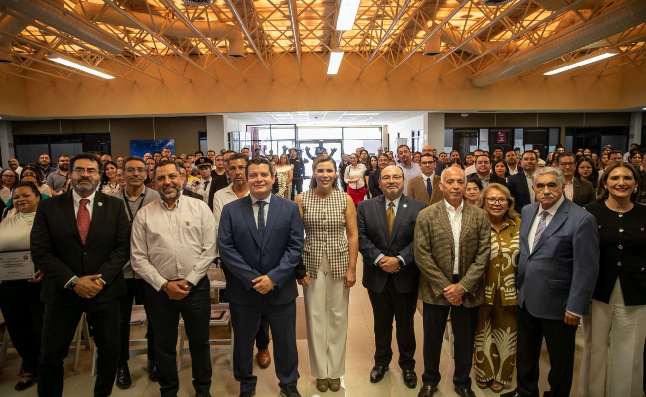 Celebró UTT 28 años de fundación con logros académicos y ampliación de matrícula
