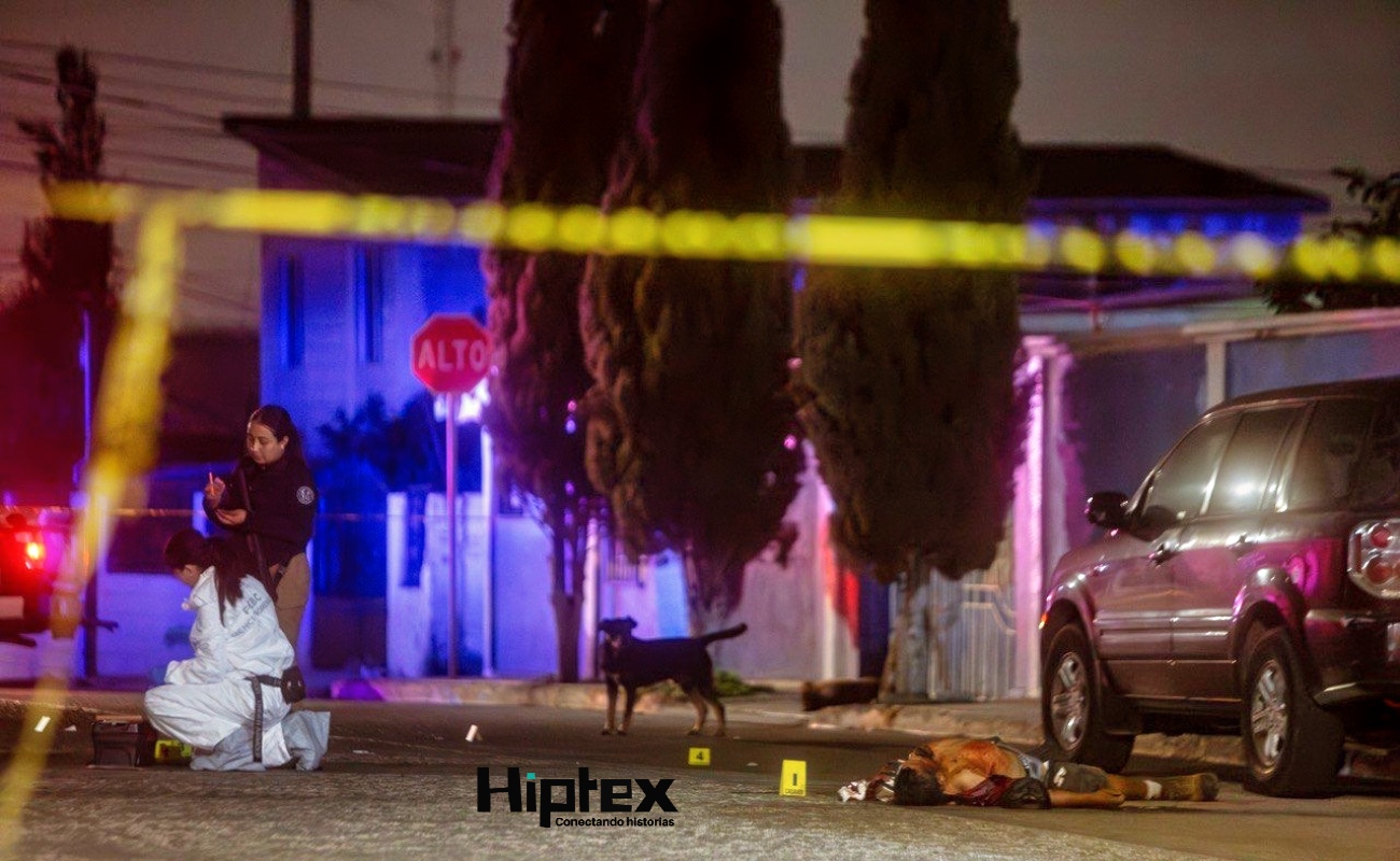 Ejecutan a hombre de 46 años en la colonia Obrera; atacantes huyen en moto y sedán