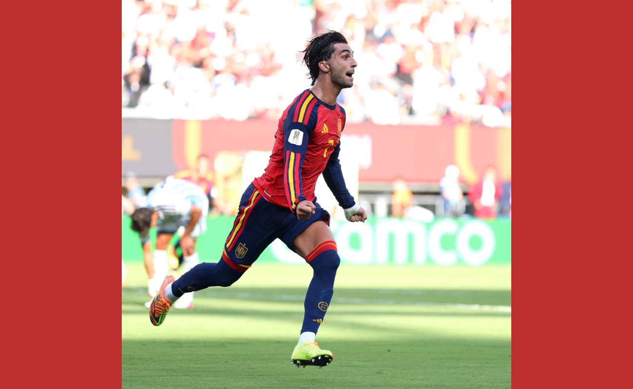 España, dominó a Argentina, pero necesitó de suerte para ser Campeón