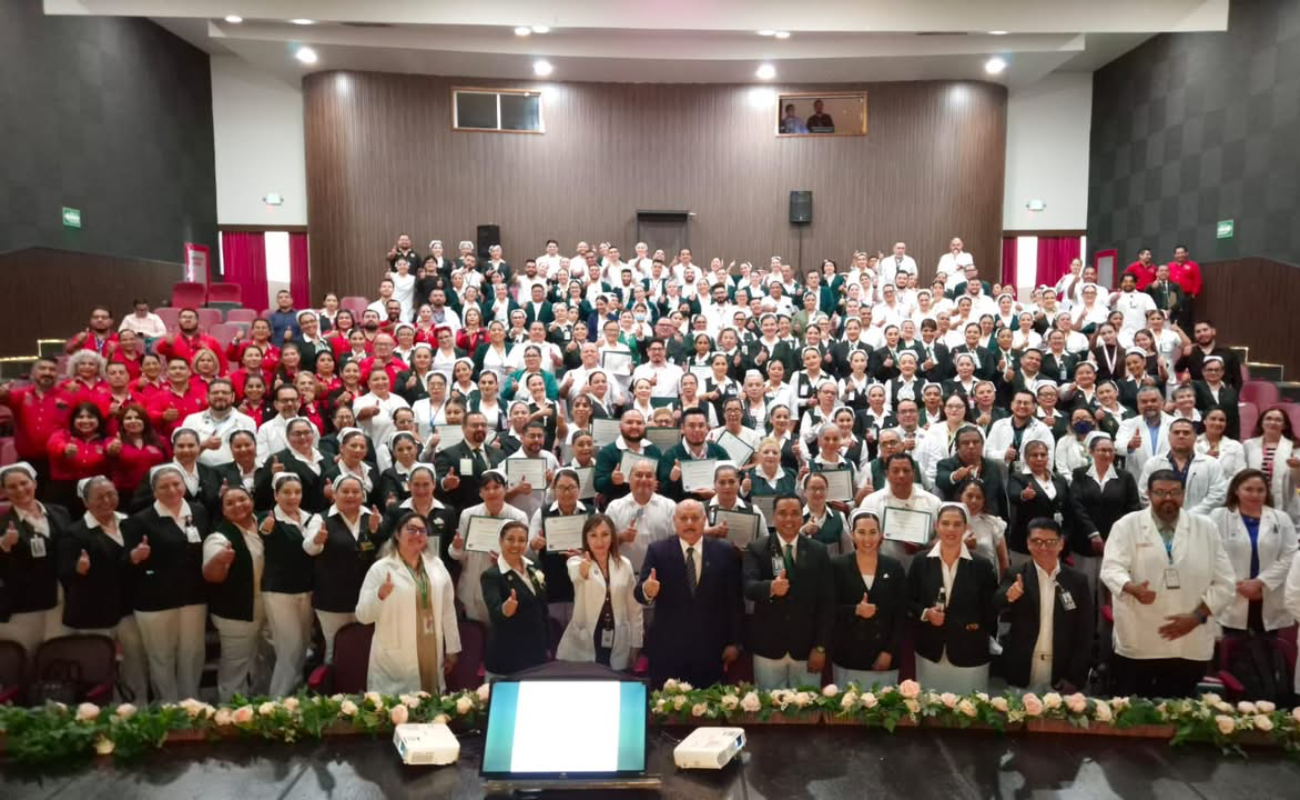 Entregó IMSS BC reconocimientos a personal de Enfermería