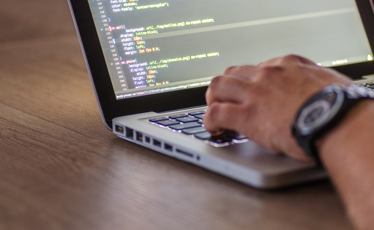 Ciberdelitos en Mx, los delincuentes también acechan tras las computadoras