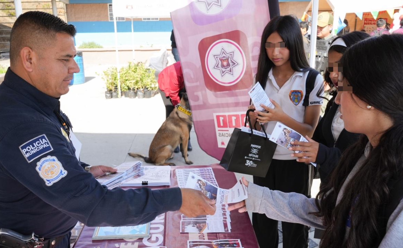 Las actividades se realizaron en la Escuela Secundaria General No. 118, ubicada en la colonia Santa Fe, Tercera Sección, Pórticos de San Antonio.