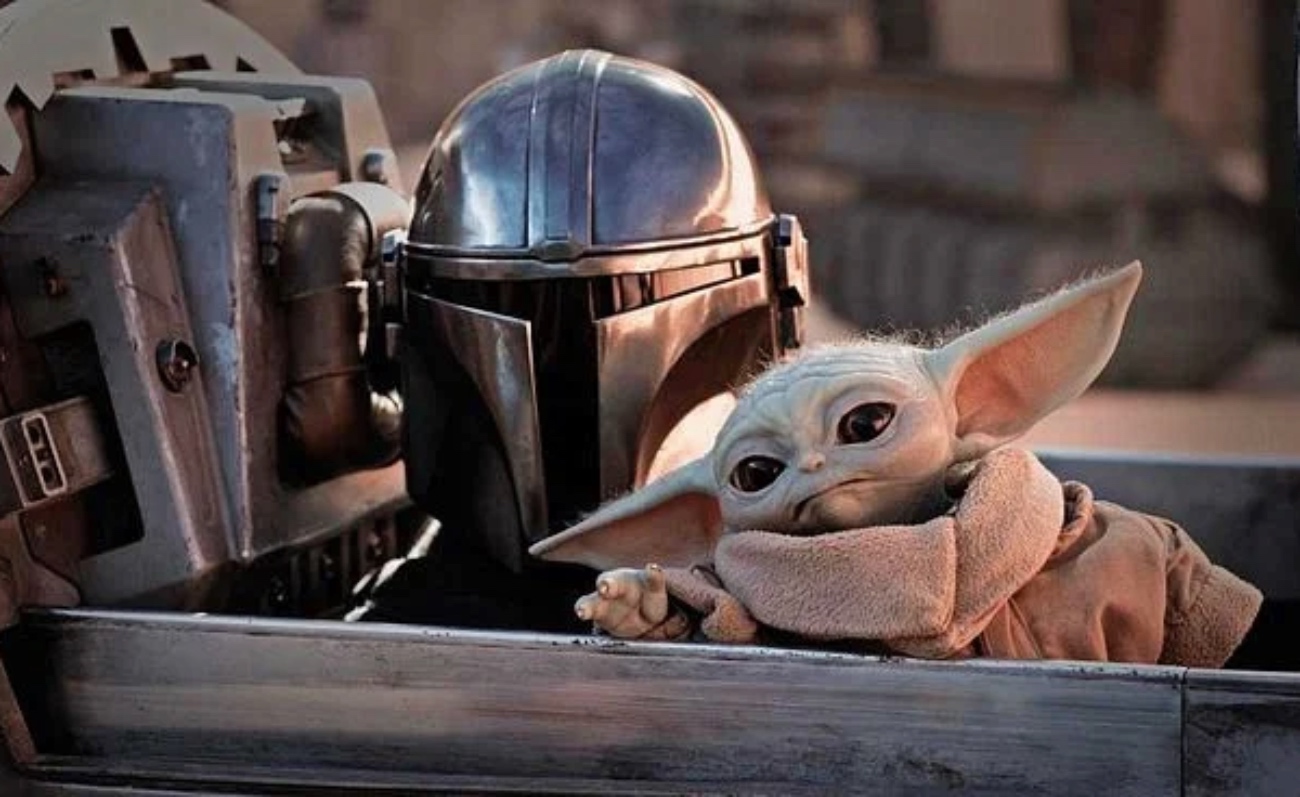 Din Djarin y Grogu en The Mandalorian and Grogu, la esperada película que busca llevar el fenómeno de la serie al formato cinematográfico.