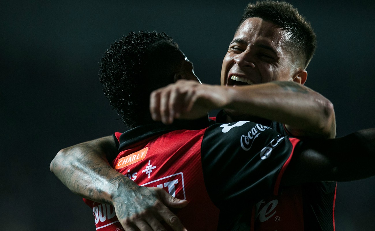 Xolos recibe a Tigres en la reanudación de la Liga MX