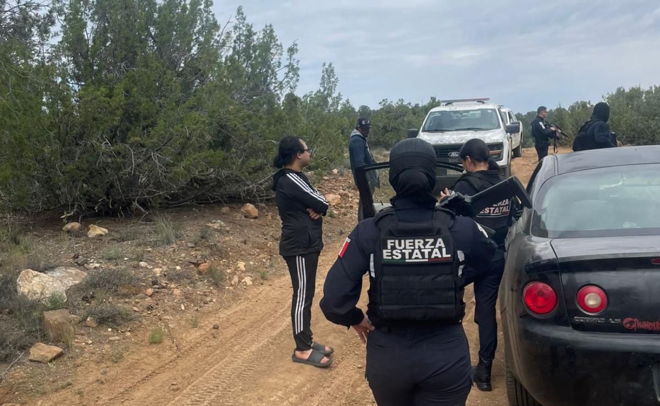 Proteo 4-25 de la FESC rescata a turistas camino a Laguna Hanson