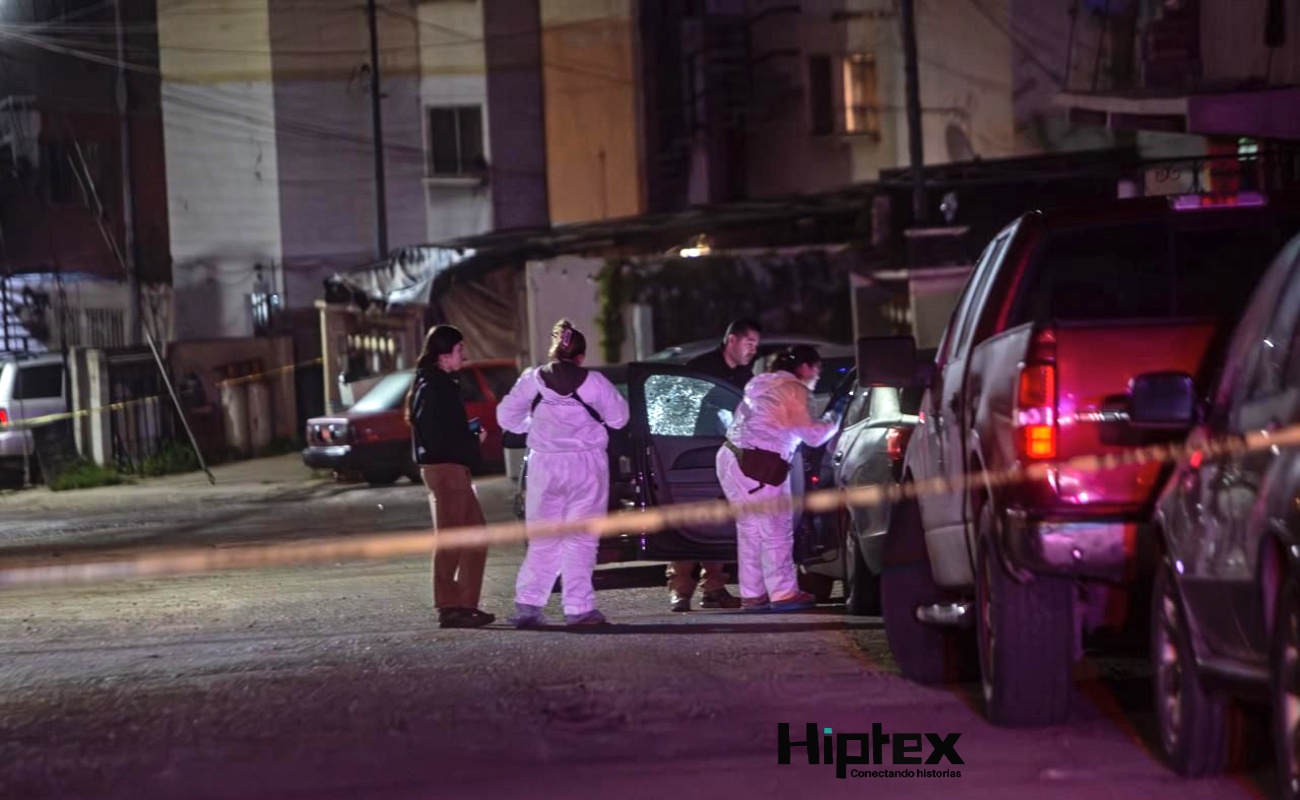 Asesinan a hombre dentro de un vehículo en la colonia Presidentes