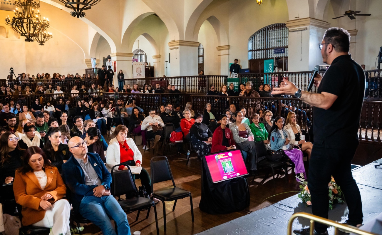 La presidenta municipal, Claudia Agatón Muñiz, informó que esta actividad será gratuita y contará con cupo limitado.