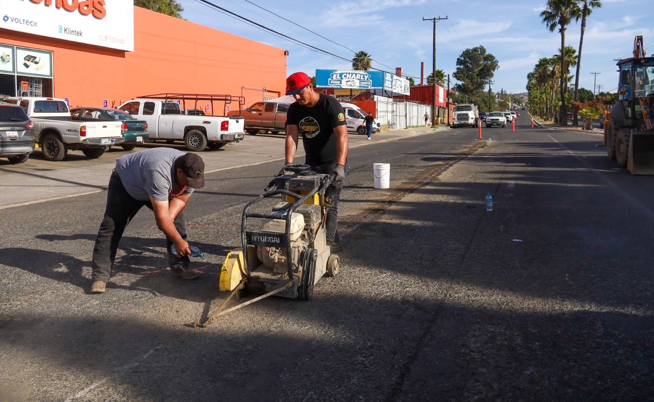 El Gobierno de Tecate impulsa para ofrecer vialidades seguras y duraderas, especialmente en zonas donde el tráfico pesado.