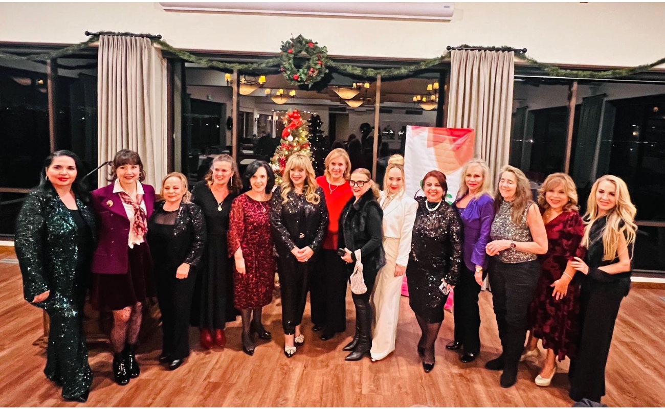 Las Damas de San Diego celebran 15 años apoyando a mujeres con cáncer de mama, habiendo acompañado a más de 5,500 mujeres.