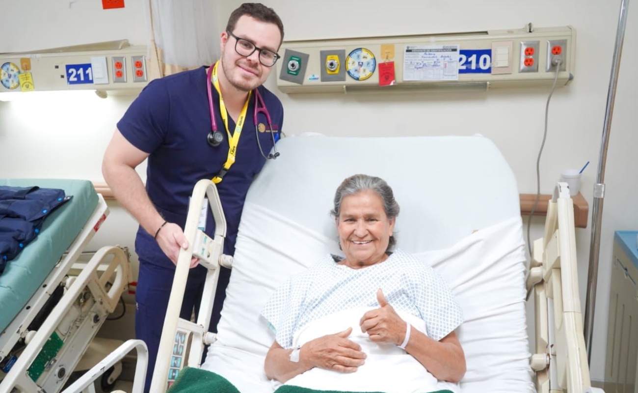 Anualmente se otorgan más de 1 millón 8 mil consultas médicas gratuitas en la entidad.
