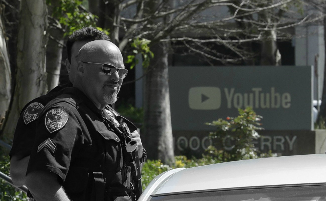La presencia de una persona armada en las instalaciones de la compañía YouTube generó una intensa movilización policial.