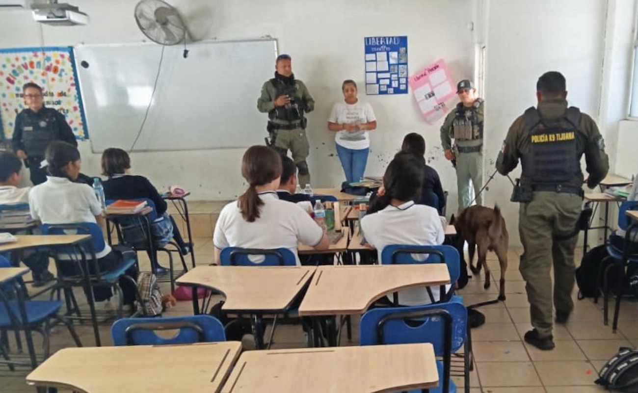 Refuerza SSPCM entornos escolares seguros con programa 'Revisión de Pertenencias' en Lomas de la Amistad