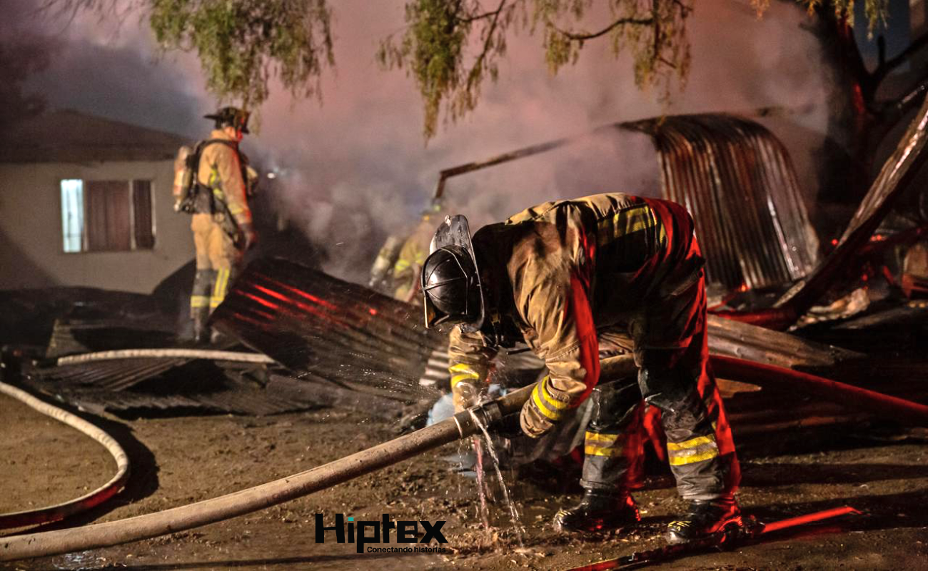 Tras los trabajos del cuerpo de bomberos,  el fuego fue controlado, evitando mayores afectaciones.