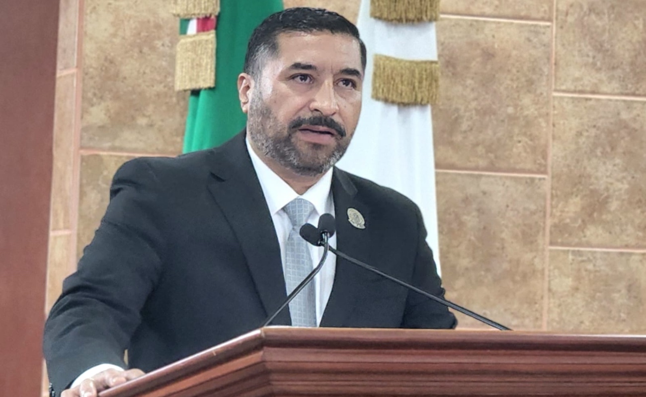 El diputado Ramón Vázquez Valadez, sometió a consideración del Pleno la Iniciativa de reforma.