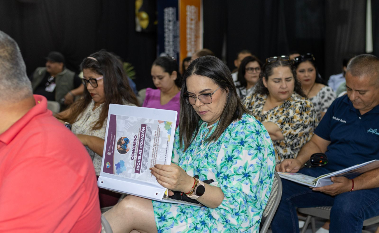 Su objetivo es fortalecer las capacidades directivas y atender los retos actuales del entorno escolar.