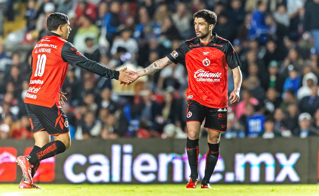 Celebra el Xolaje aniversario con triunfo en la Corregidora.