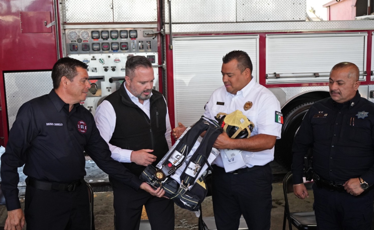 Fortalece gobierno de Ismael Burgueño a Bomberos con más de 53 millones de pesos en equipamiento