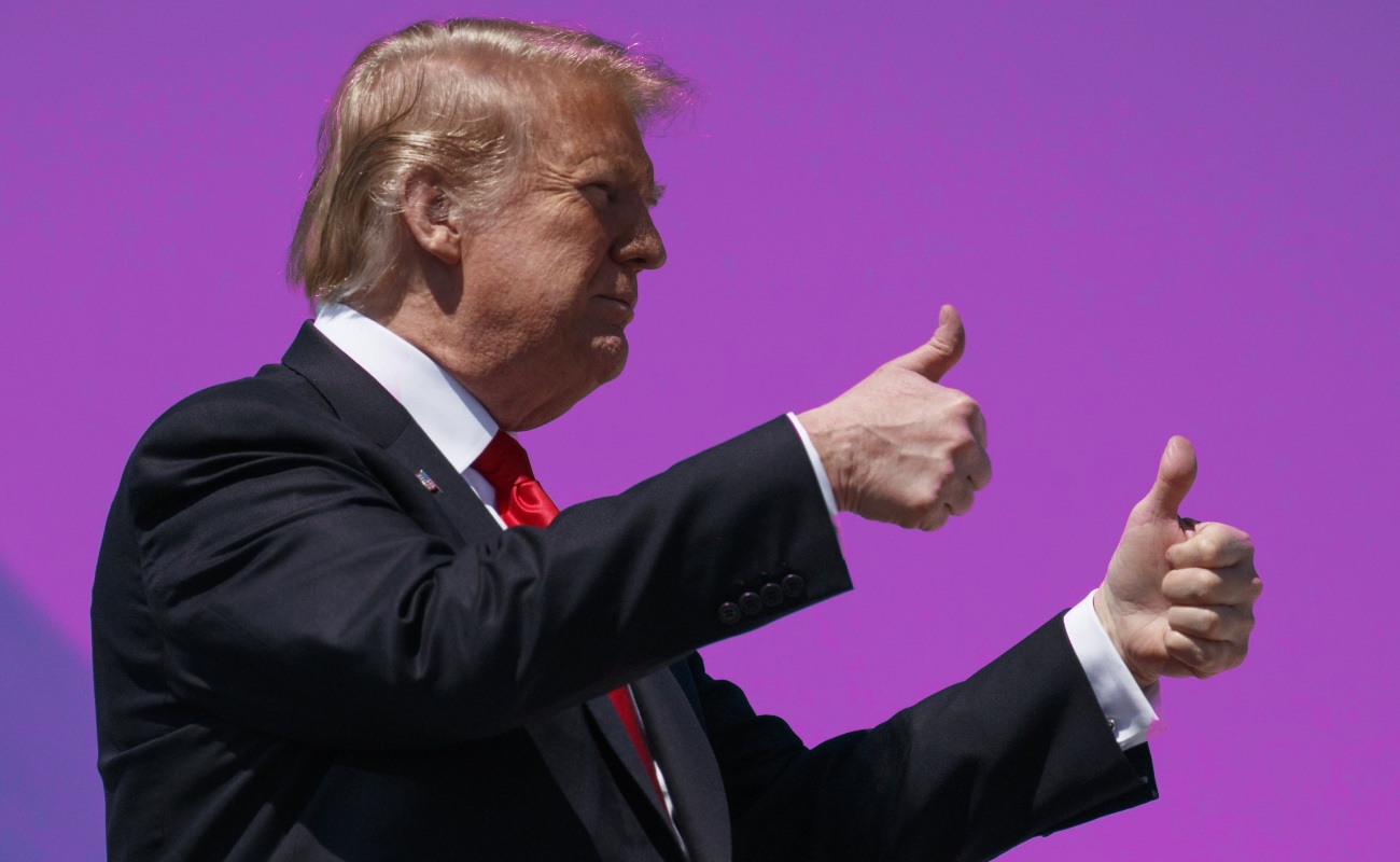 ​​​​​​​Trump mostró a los reporteros un mapa de Irak y Siria que indicaba que el grupo terrorista ya no controlaba ningún territorio en la región.
