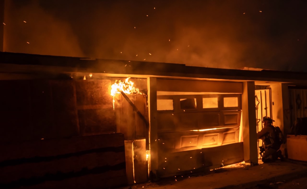 Incendio en vivienda de Villa Fontana II en Tijuana