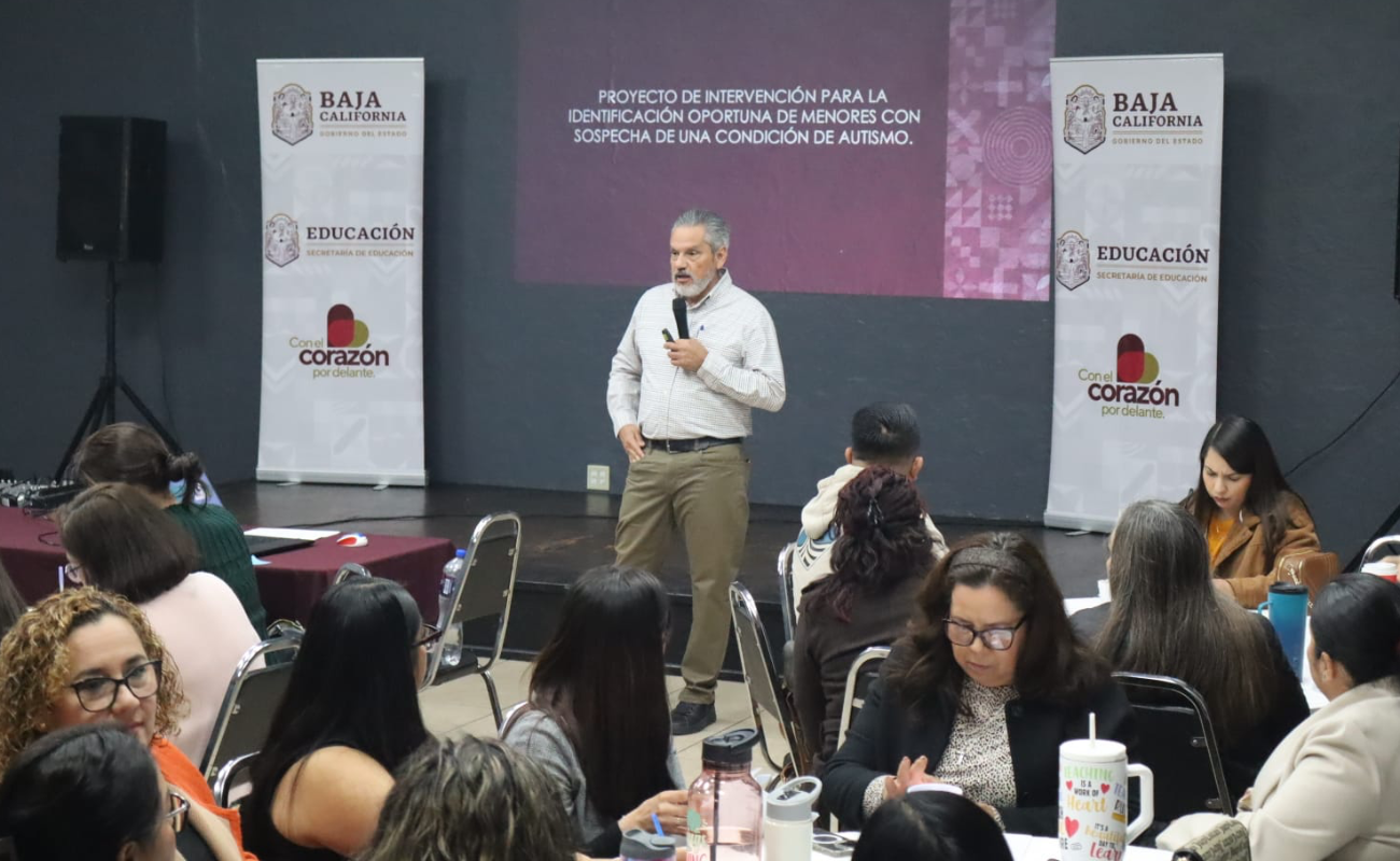 Los docentes capacitados contarán con herramientas para detectar alumnos con sospecha de autismo en los planteles de Educación Básica.