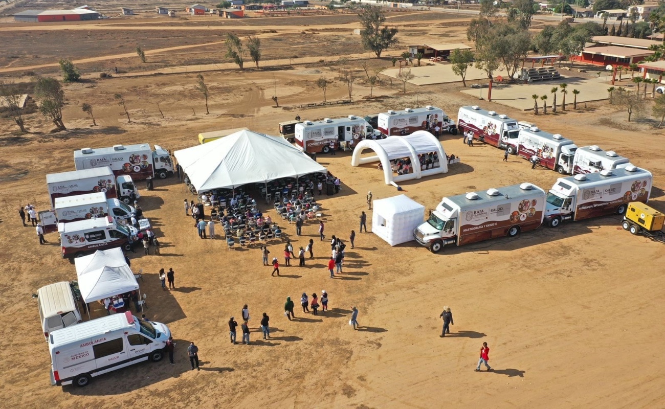 La Secretaría de Salud de Baja California proporciona atención médica gratuita en zonas rurales y de difícil acceso a través de Caravanas de Salud.