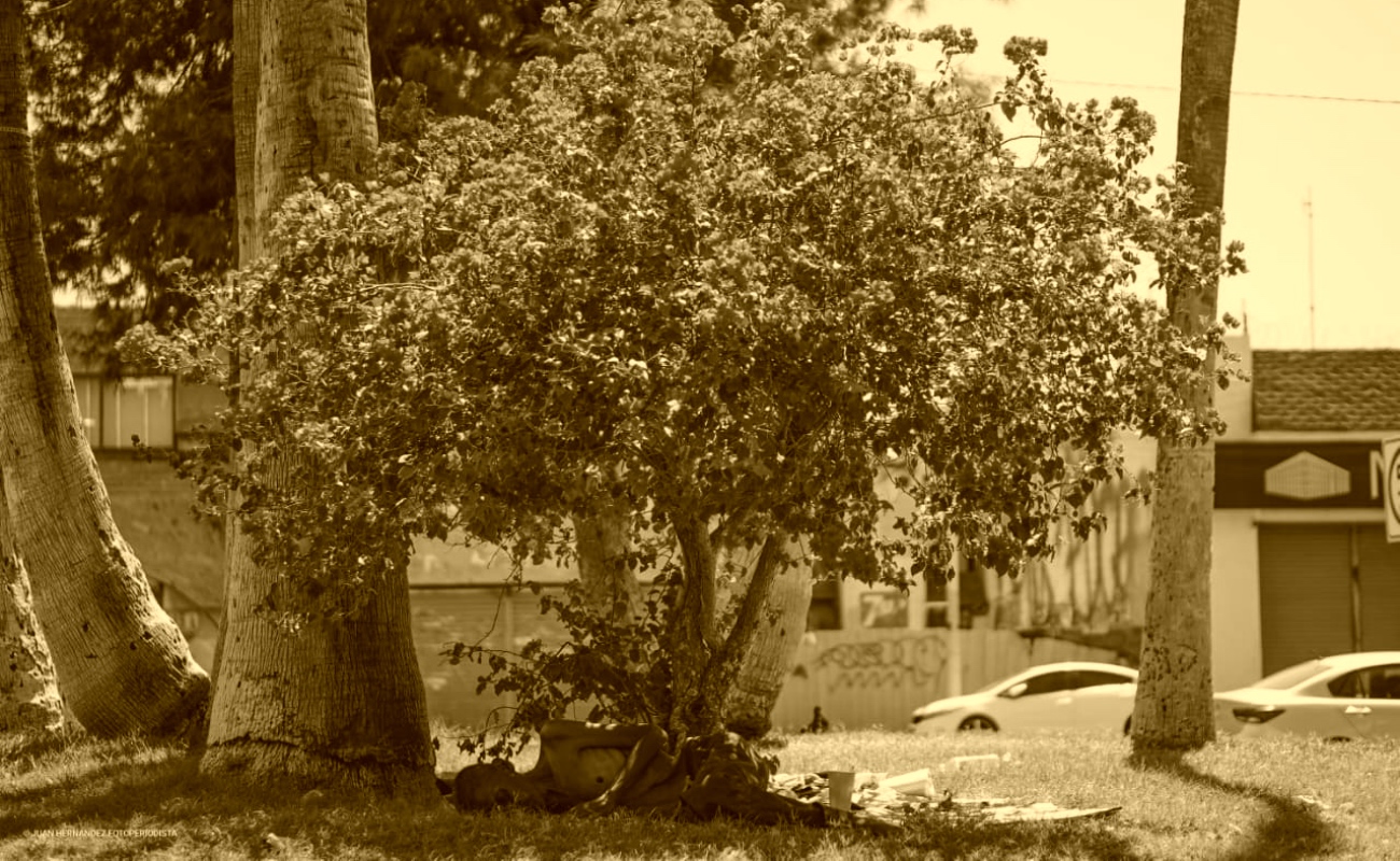 Se exhorta a la población a mantenerse alerta ante síntomas que pueden estar relacionados con una afectación por calor.