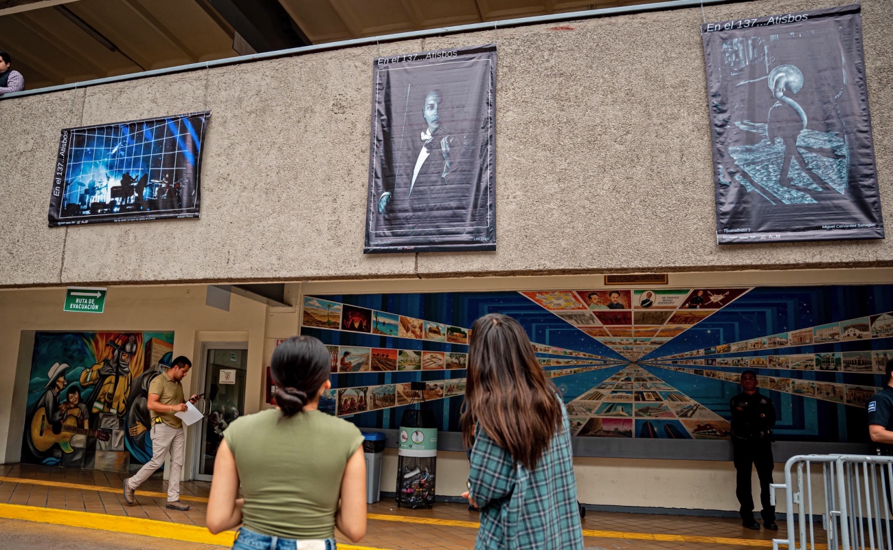 Inaugura Gobierno Municipal la exposición fotográfica ‘En el 137… Atisbos’
