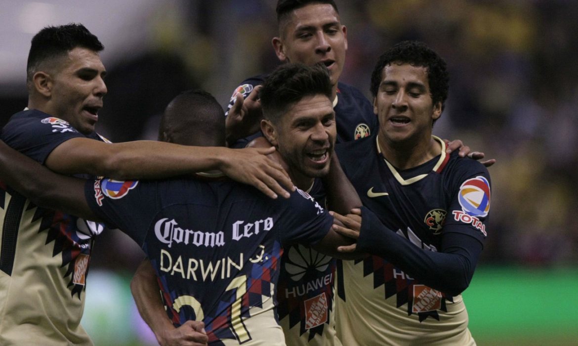 América vence a los Pumas en el clásico capitalino