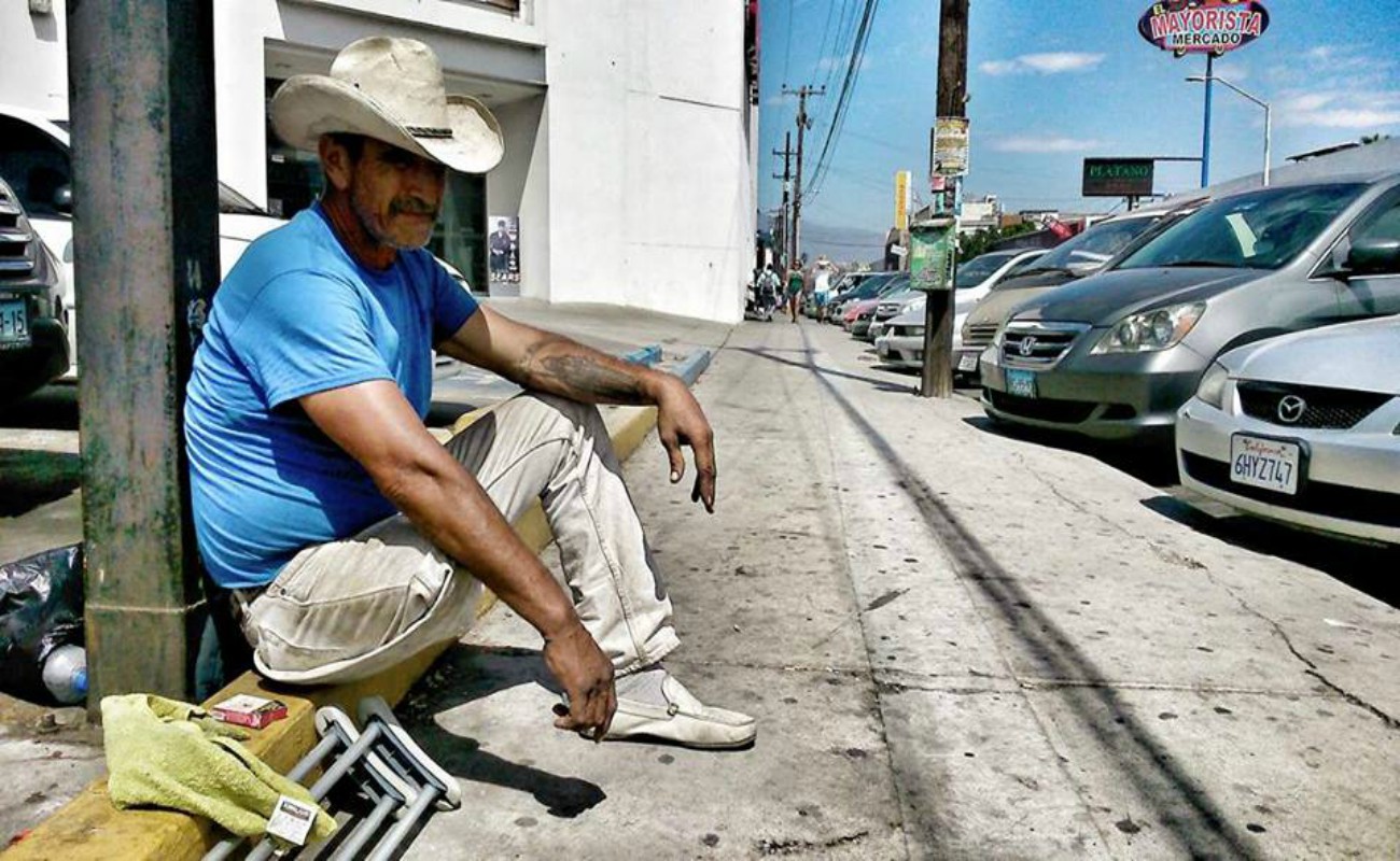 Carlos llegó de Guaymas a Ensenada en busca de su hijo