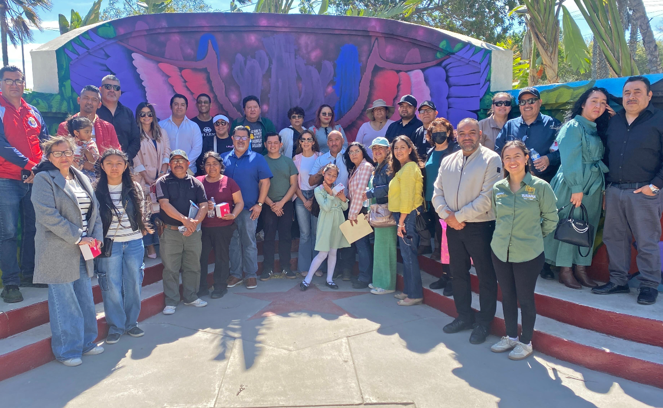 Inauguran mural comunitario en el Parque Villa Mágica