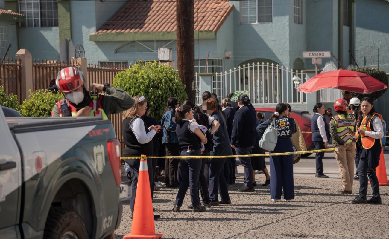 Evacúan a 339 personas por fuga de gas; la mayoría estudiantes del Instituto Libertad