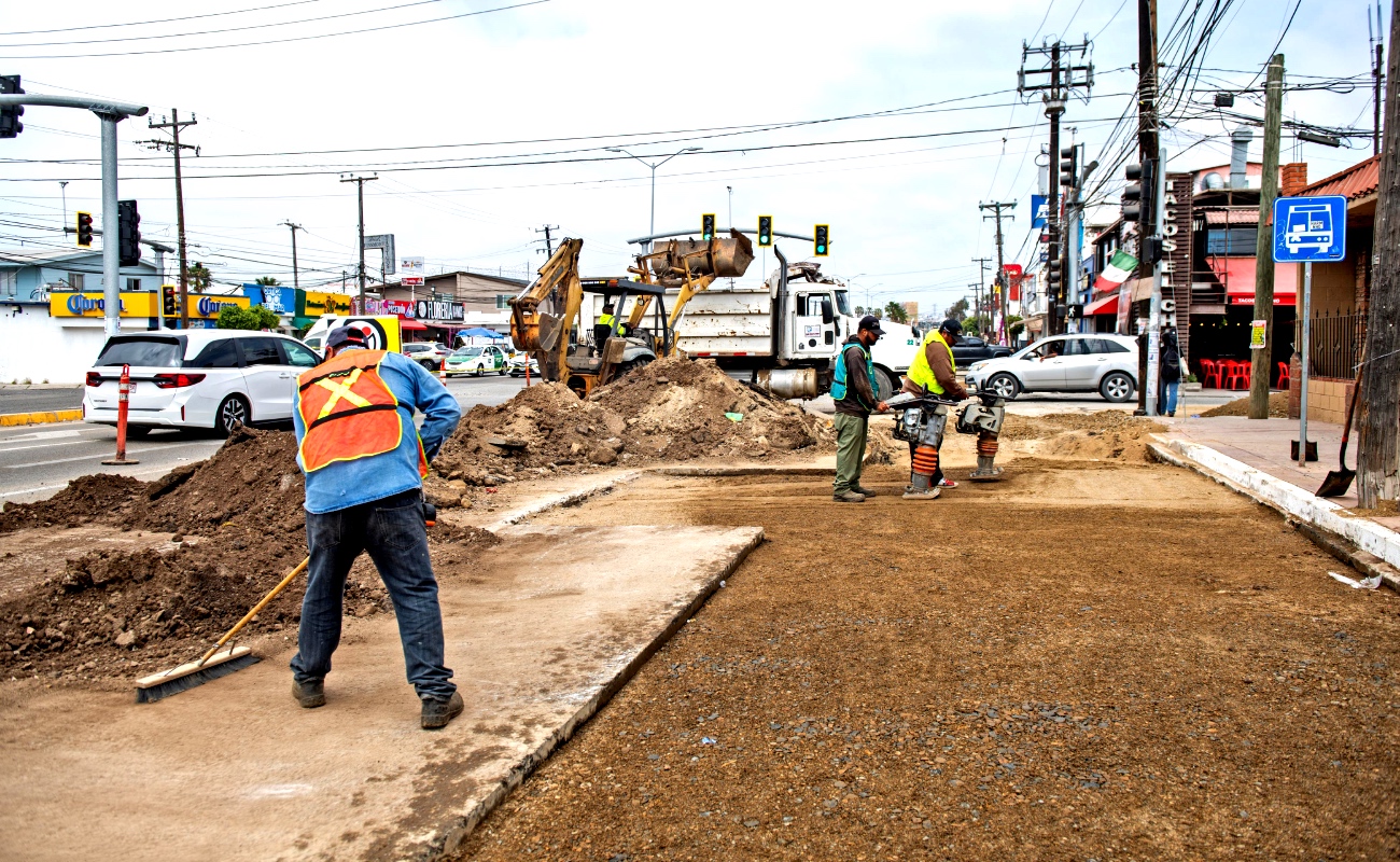 Incluyó obras en la red sanitaria y bacheo.