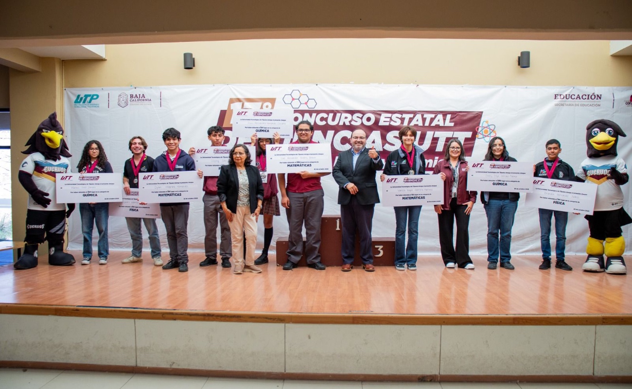 Participan 300 estudiantes en Concurso Estatal de Ciencias de UTT