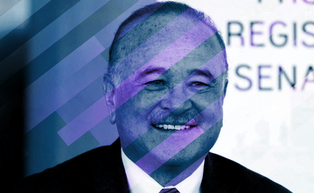 A pesar de su renuncia, Ruffo seguirá como militante panista.